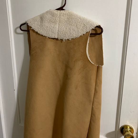 Women’s sherpa-suede vest lightweight. Gently used, worn only a couple times. - Picture 2 of 2